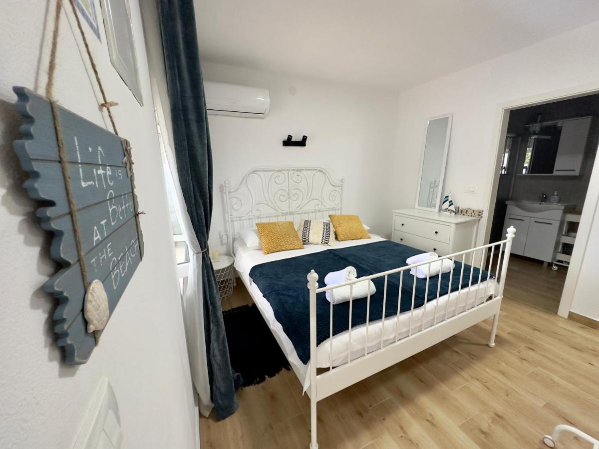 Matek Family & Studio Apartment 洛瓦尼斯卡 外观 照片